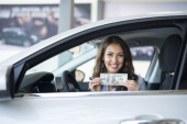 Vreme je za štednju: 10 saveta kako da maksimalno iskoristite svaku kap goriva u svom automobilu