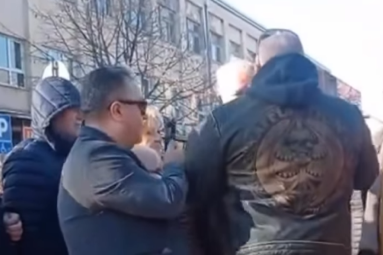 Vođa protesta pucao na čoveka u Odžacima? (VIDEO)