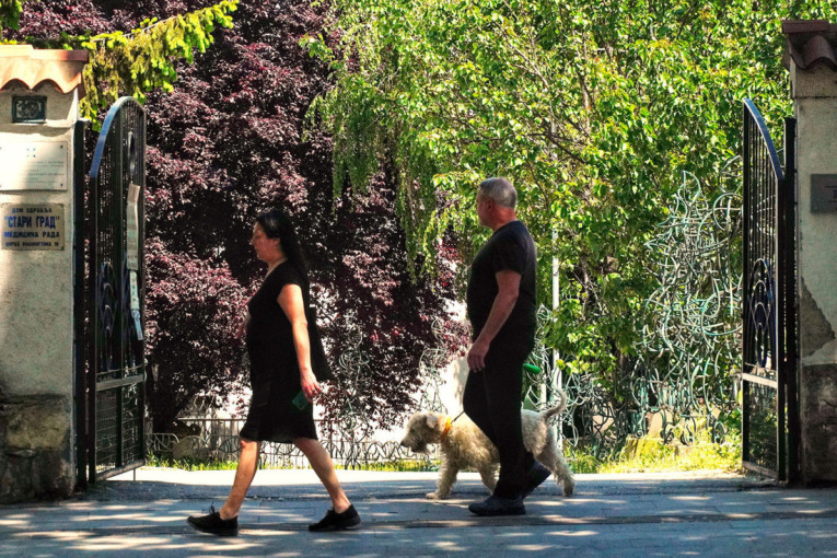 Pazite se, ova dva dana će biti opasna po čoveka! Hitno se oglasio Batut! (FOTO)