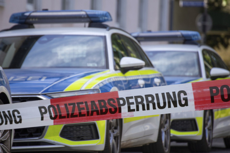 Užas u Minhenu! Žena nožem izbola više ljudi!