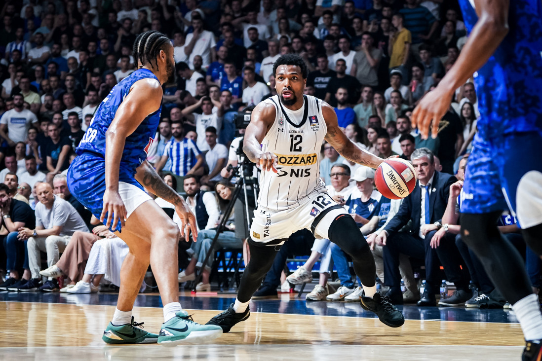 Budućnost - Partizan: Crno-beli sve opasniji, Karlik Džons je motor Valjka! (FOTO/VIDEO)