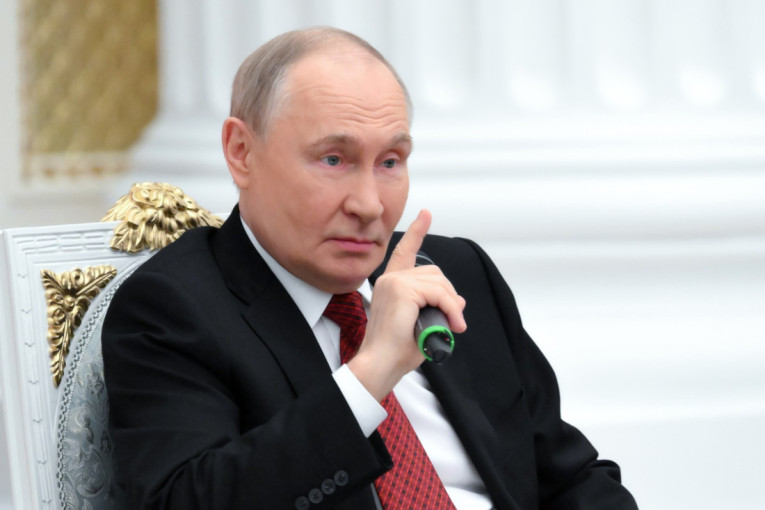Putin jasan: Sukob bi mogao da se okonča kad Ukrajina prizna rezultate referenduma