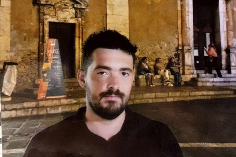 Nestao Stefan u Beogradu! Poslednji put viđen na autobuskoj stanici