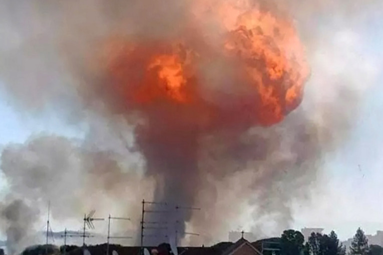 Stravična eksplozija u Rimu! Benzinska pumpa buknula, seizmografi mislili da je zemljotres (VIDEO)